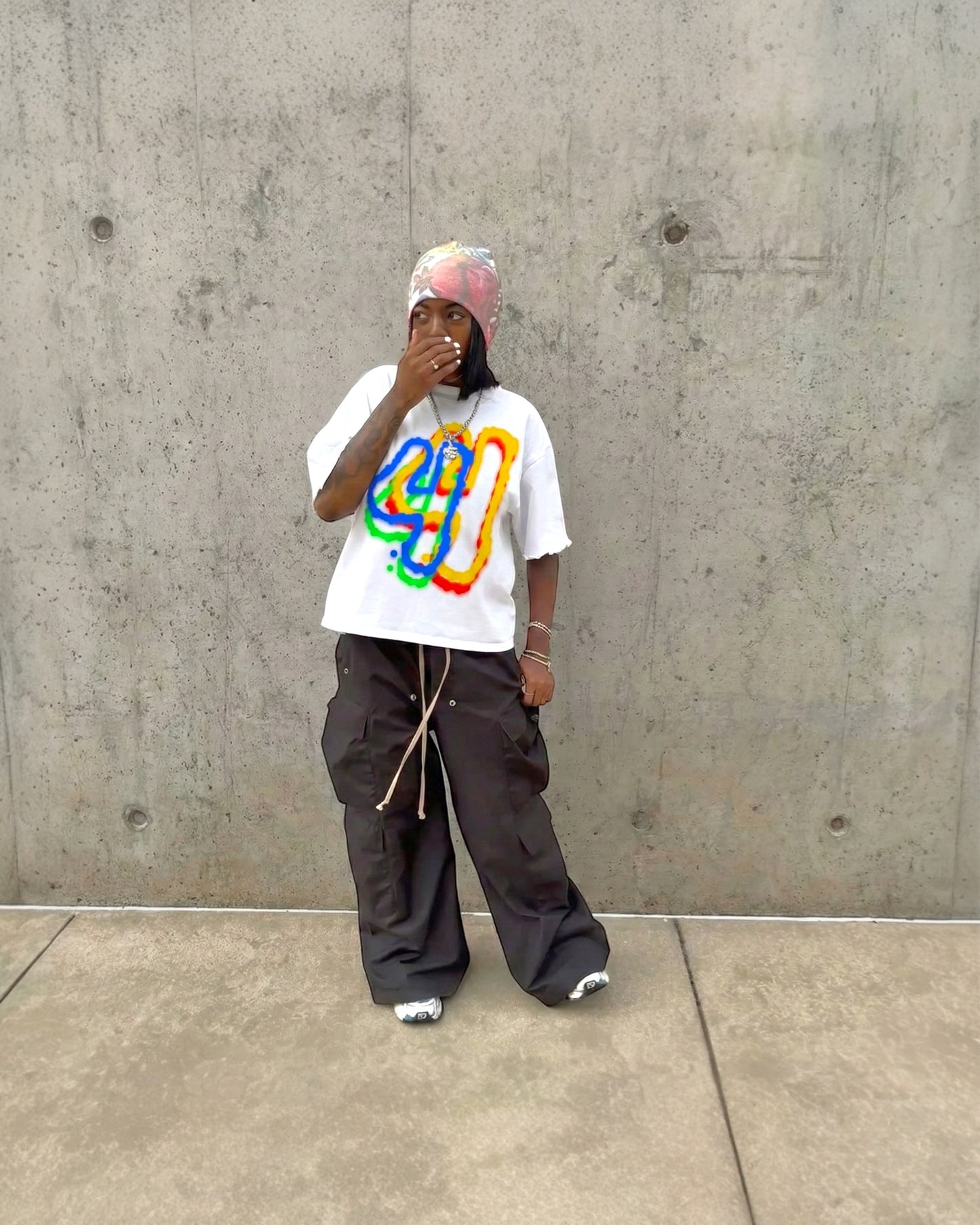 WHITE “Hallow 4” OVERSIZED TEE